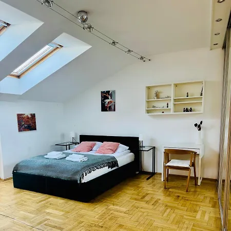 Luna Apartments-3