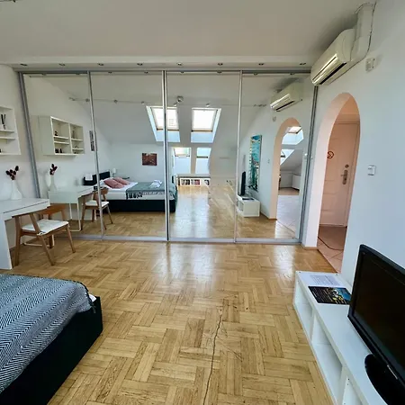 Luna Apartments-2